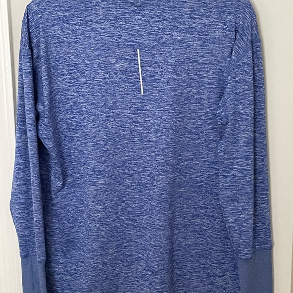 Women’s Nike running top - Picture 3 of 3